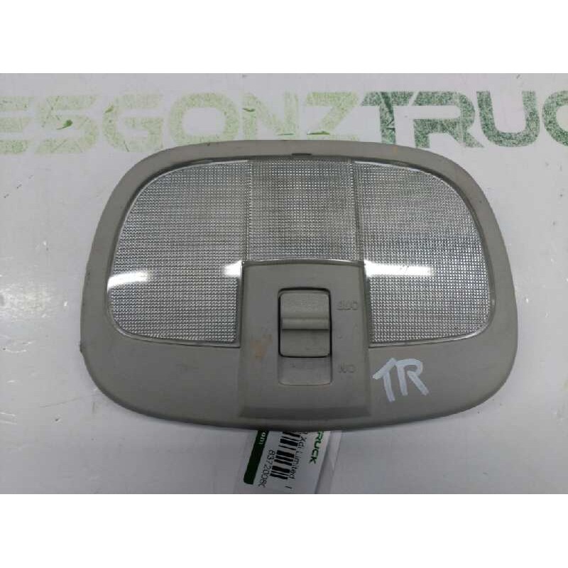 Recambio de luz interior para ssangyong rexton 270 xdi limited referencia OEM IAM 8372008000 TRASERA 4
