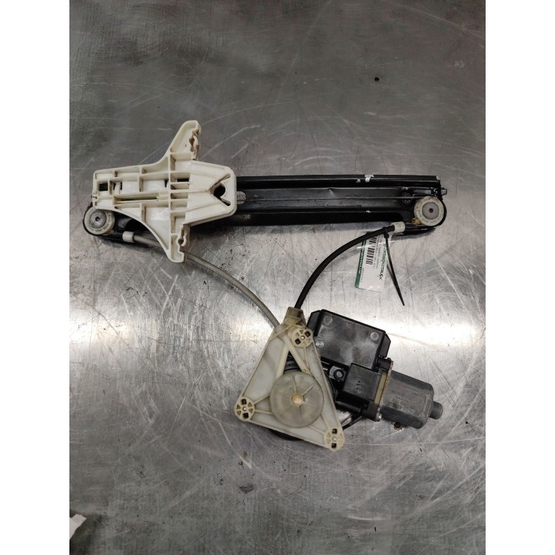 Recambio de elevalunas trasero derecho para volkswagen polo v (6r1, 6c1) 1.6 tdi referencia OEM IAM e850201003 - Negro 3