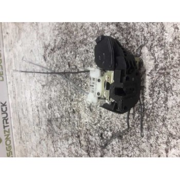 CERRADURA PUERTA DELANTERA IZQUIERDA 5 PINS 