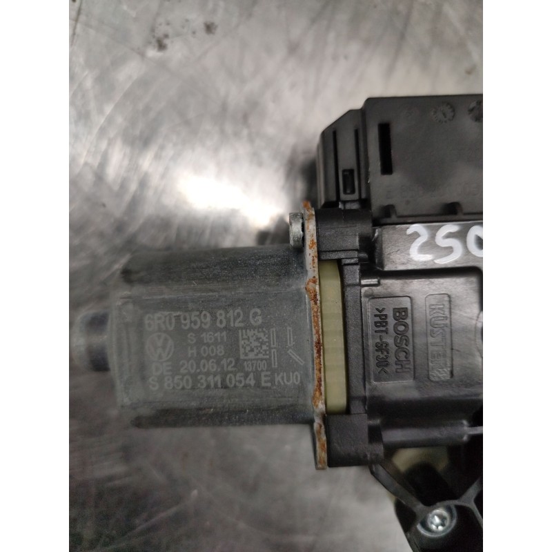 Recambio de elevalunas trasero derecho para volkswagen polo v (6r1, 6c1) 1.6 tdi referencia OEM IAM e850201003 - Negro 4