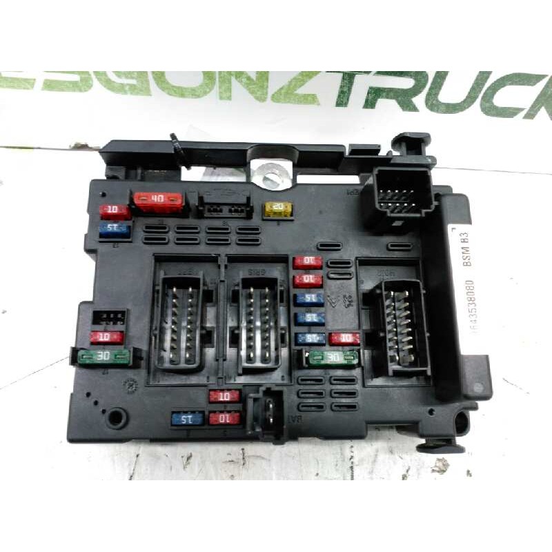 Recambio de caja reles / fusibles para peugeot 307 (s1) xr referencia OEM IAM 9643538080 6547SB BSM 2