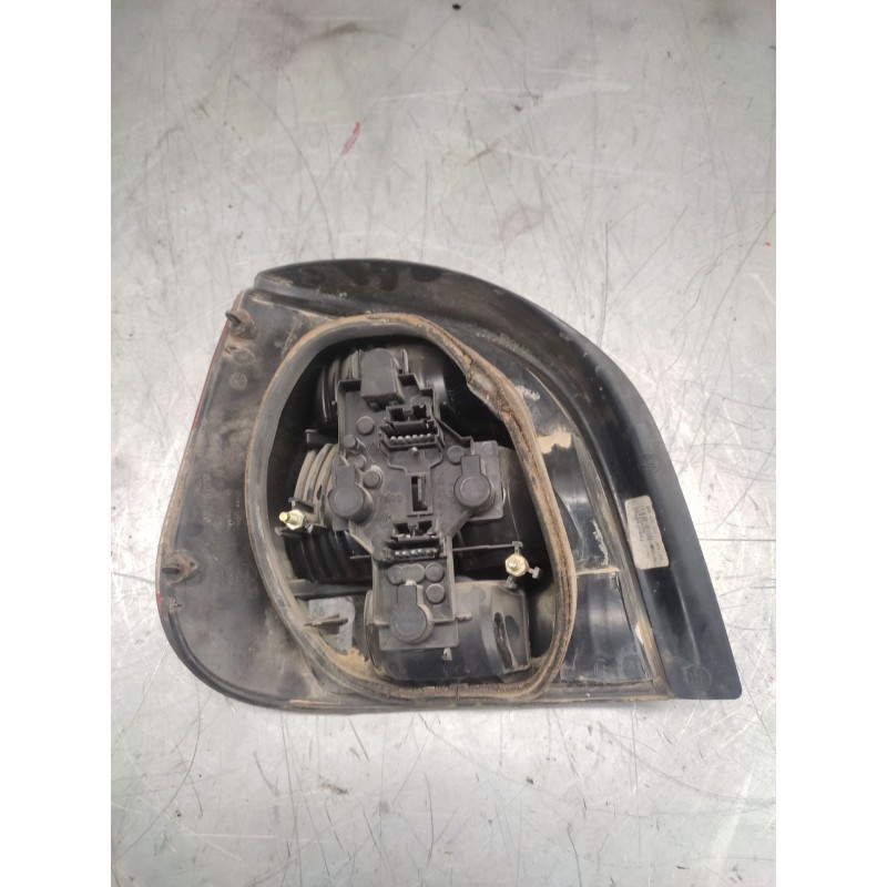 Recambio de piloto trasero derecho para renault scenic rx4 (ja0) 1.9 dci referencia OEM IAM 2