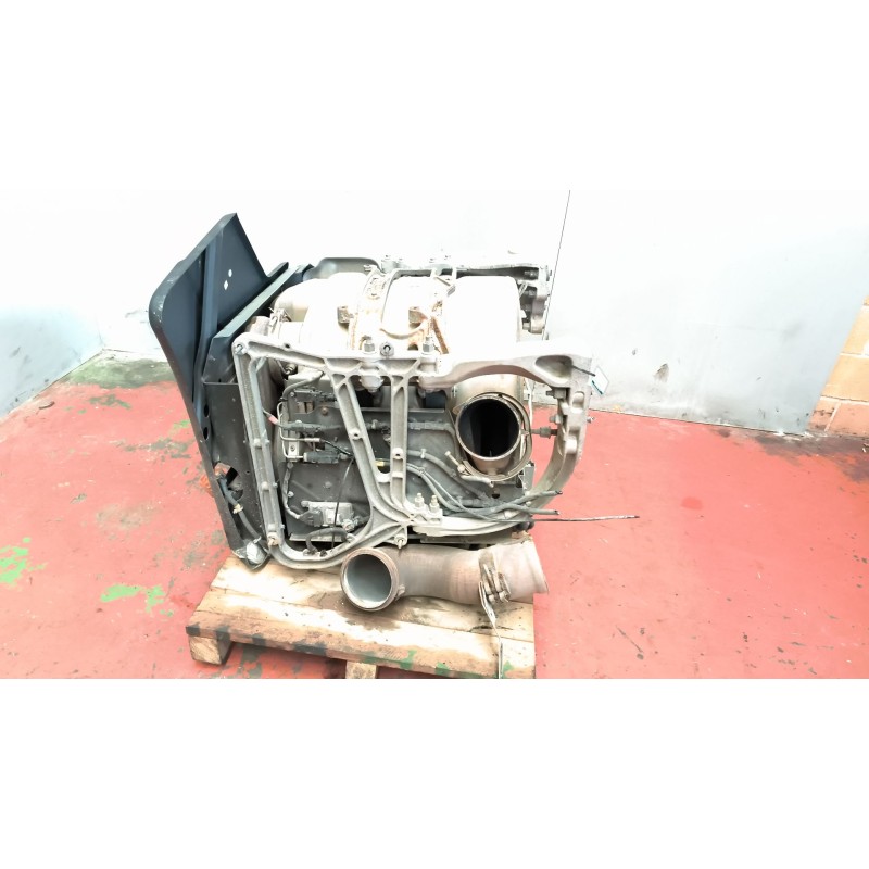 Recambio de catalizador para renault serie t 10.8 diesel referencia OEM IAM 21364817 7421478417 