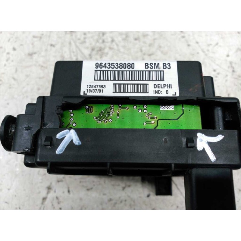 Recambio de caja reles / fusibles para peugeot 307 (s1) xr referencia OEM IAM 9643538080 6547SB BSM 3