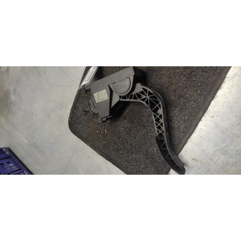 Recambio de potenciometro pedal para mercedes-benz sprinter 02.00  caja cerrada 211 cdi (901.6/902.661-662) referencia OEM IAM 9 2