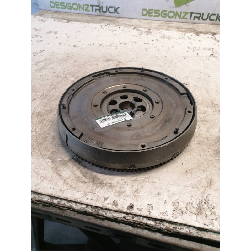 Recambio de volante motor para ford focus berlina (cap) 1.6 tdci cat referencia OEM IAM 2