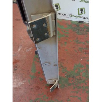 Recambio de puerta delantera izquierda para volvo trucks f 12 f 12/360 (356cv) referencia OEM IAM   
