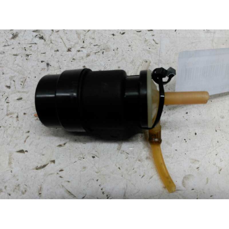 Recambio de bomba limpia para seat ibiza disco referencia OEM IAM - Blanco 2
