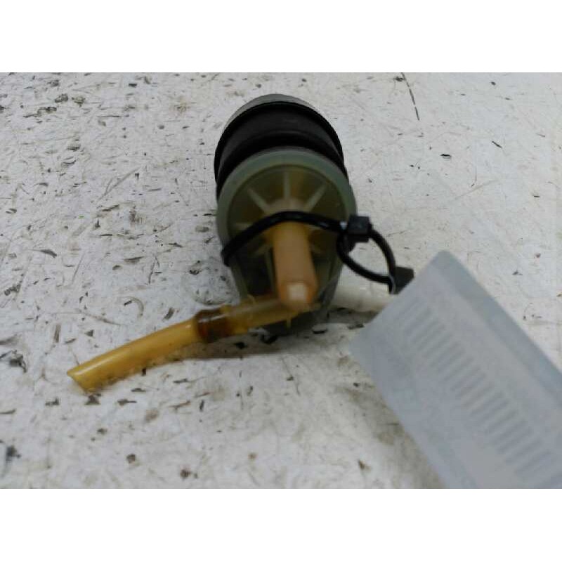 Recambio de bomba limpia para seat ibiza disco referencia OEM IAM - Blanco 3