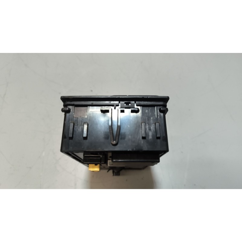 Recambio de mando calefaccion / aire acondicionado para renault serie t 10.8 diesel referencia OEM IAM 22247443 - Blanco 4