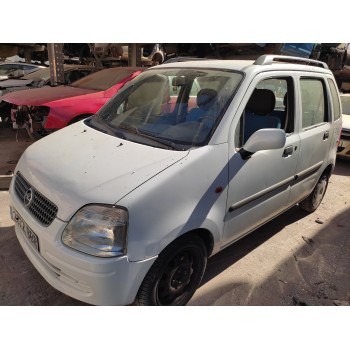 opel agila del año 2000