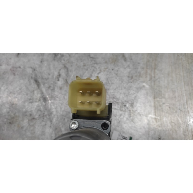 Recambio de motor elevalunas delantero izquierdo para ford fiesta (cb1) ambiente referencia OEM IAM 8A6114A389B 0130822404 6 PIN 2
