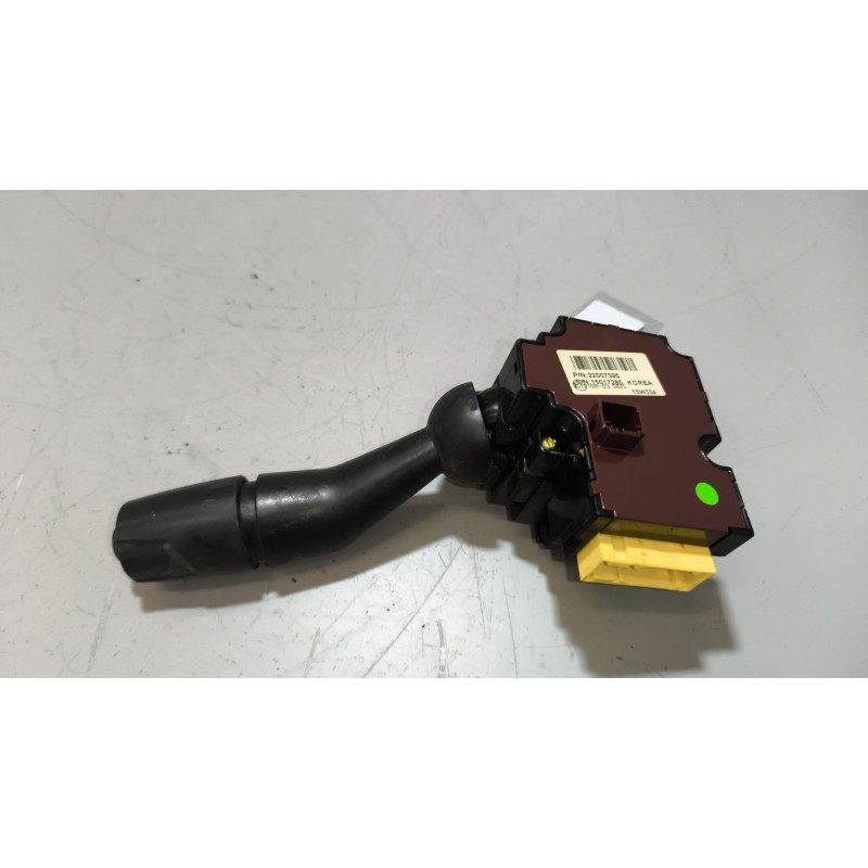 Recambio de mando limpia para renault serie t 10.8 diesel referencia OEM IAM 22007395 7422007395 - Blanco 2