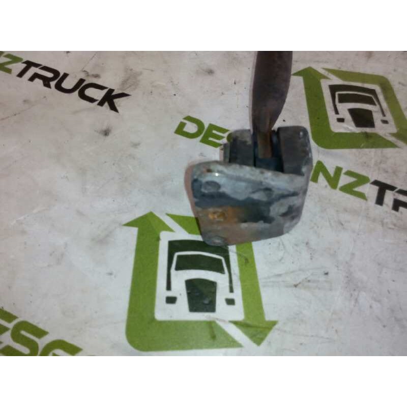 Recambio de brazo retrovisor izquierdo para iveco serie zeta chasis (95-14) 101 kw cabina individual referencia OEM IAM   