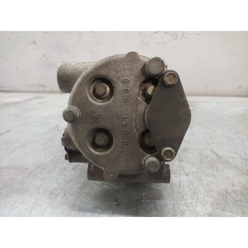 Recambio de compresor aire acondicionado para ford fiesta (cbk) ambiente referencia OEM IAM - Blanco 3