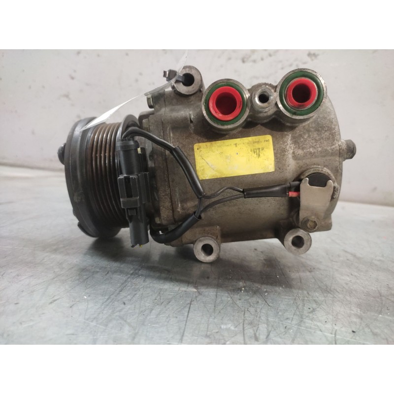 Recambio de compresor aire acondicionado para ford fiesta (cbk) ambiente referencia OEM IAM - Blanco 4