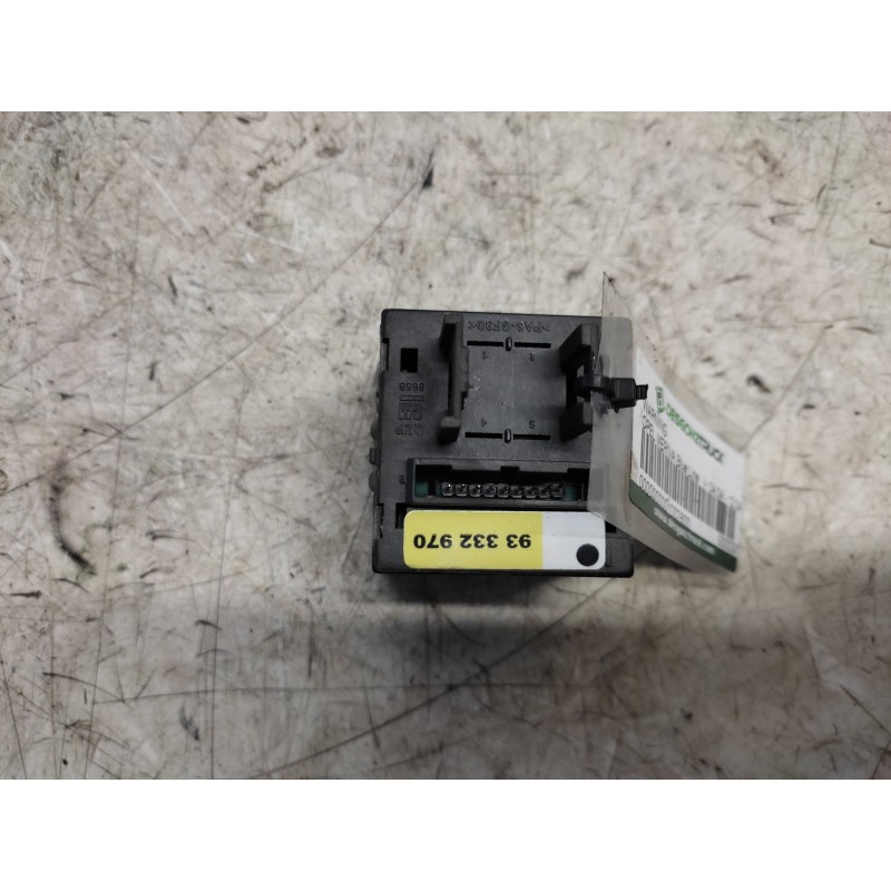 Recambio de warning para opel meriva blue line referencia OEM IAM 93332970 8 PINS - Negro 2