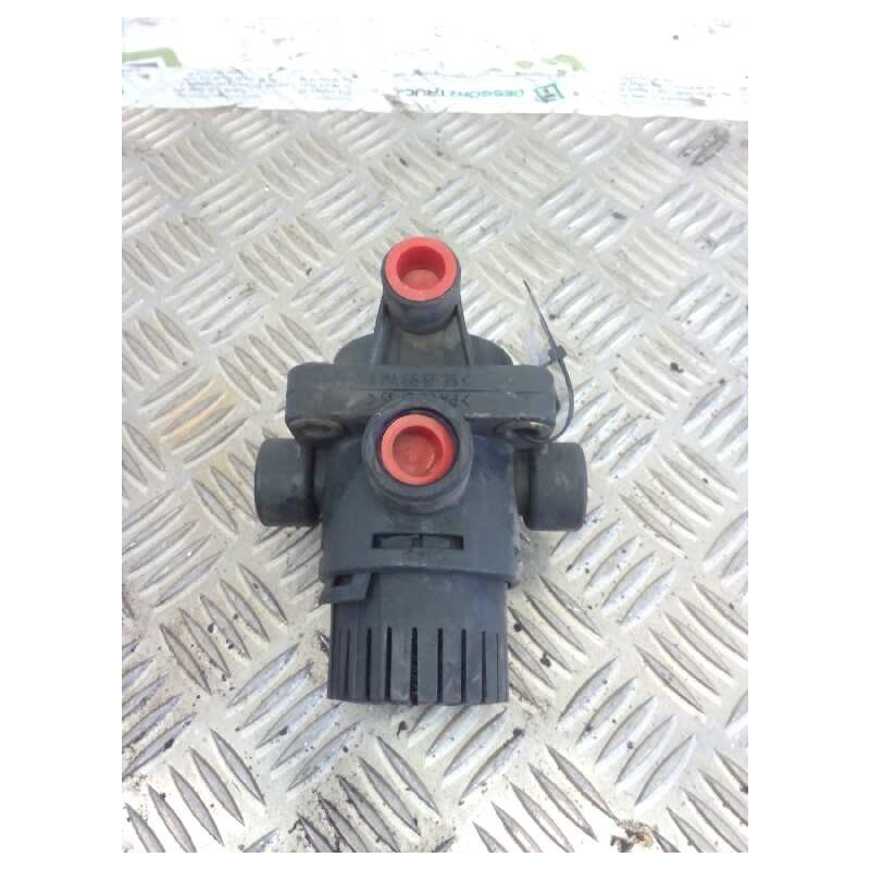 Recambio de valvula aire para mercedes-benz atego 6-cil.4x2/bm 970,2,4-6 1223 (4x2) om 906 la l (largo) referencia OEM IAM 00442 - Blanco