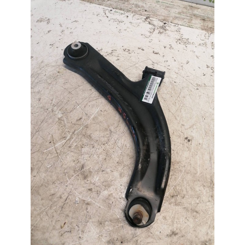 Recambio de brazo suspension inferior delantero derecho para nissan micra (k12e) acenta referencia OEM IAM   