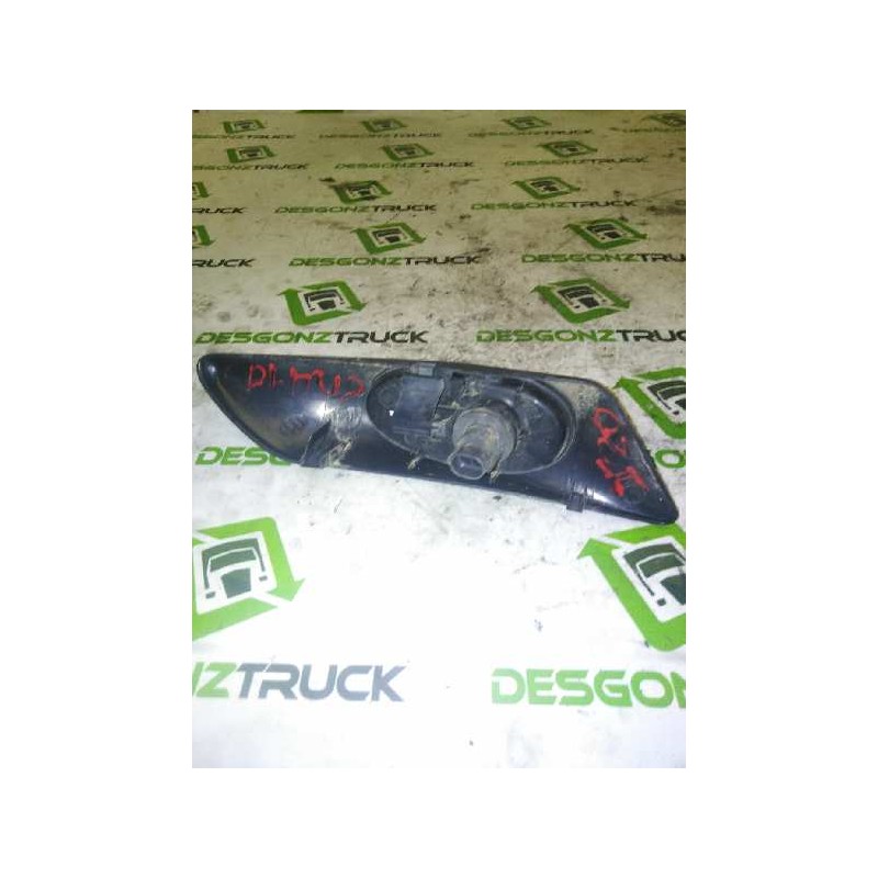 Recambio de piloto lateral izquierdo para iveco daily caja cerrada (1999 =>) 35 - c 13 caja cerrada referencia OEM IAM - Blanco 2