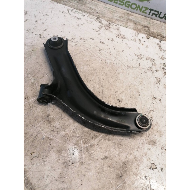Recambio de brazo suspension inferior delantero derecho para nissan micra (k12e) acenta referencia OEM IAM 2