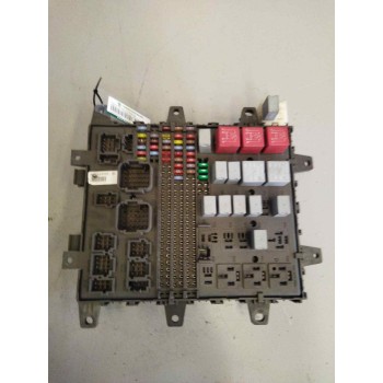 CAJA RELES / FUSIBLES 7421169993 518849401 