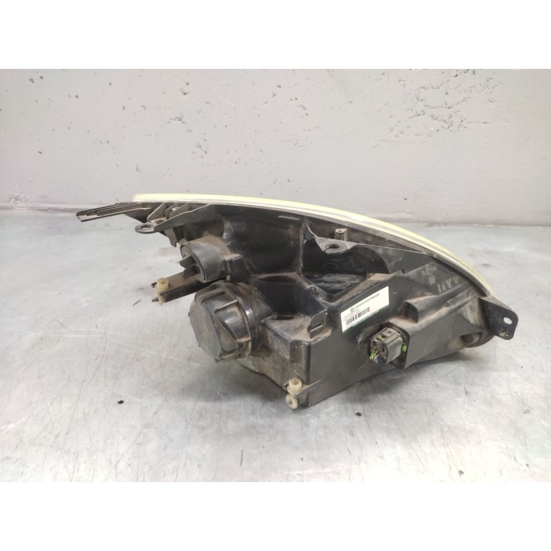 Recambio de faro izquierdo para ford fiesta (cbk) ambiente referencia OEM IAM - Blanco 2