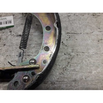 Recambio de zapatas de freno traseras para volkswagen polo (9n1) conceptline referencia OEM IAM  IZQUIERDA 