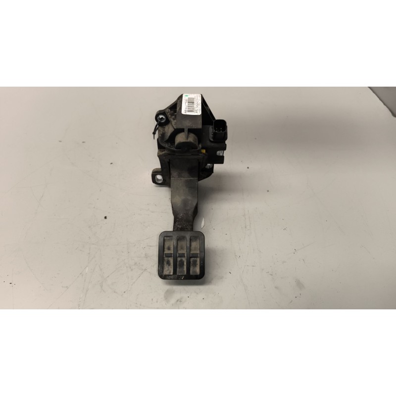 Recambio de pedal acelerador para renault serie t 10.8 diesel referencia OEM IAM 7484541219  