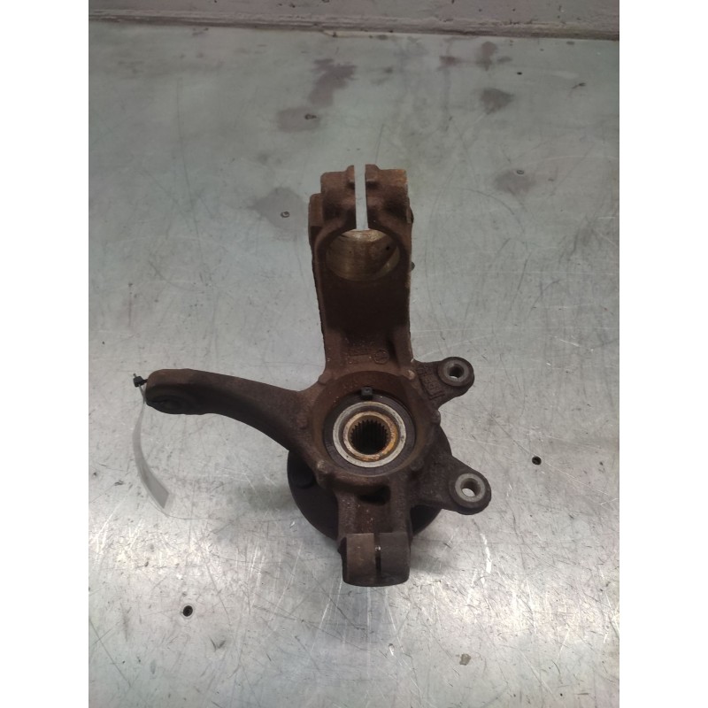 Recambio de mangueta delantera izquierda para ford fiesta (cbk) ambiente referencia OEM IAM - Blanco 2