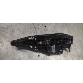 Recambio de maneta exterior trasera izquierda para peugeot 208 style referencia OEM IAM 9672961180  