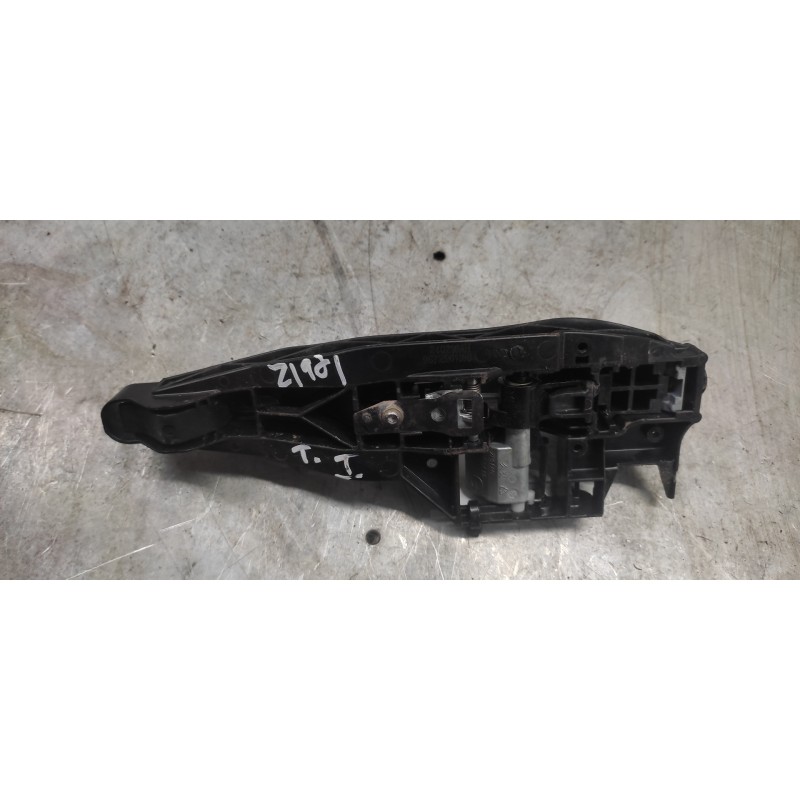 Recambio de maneta exterior trasera izquierda para peugeot 208 style referencia OEM IAM 9672961180 2