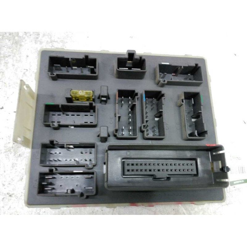Recambio de caja reles / fusibles para ford focus berlina (cak) ghia referencia OEM IAM 98AG14A073CG 2
