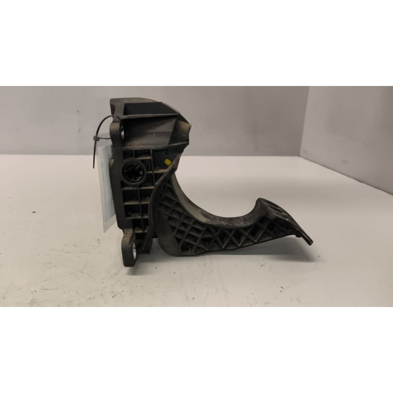 Recambio de pedal acelerador para renault serie t 10.8 diesel referencia OEM IAM 7484541219 - Blanco 9