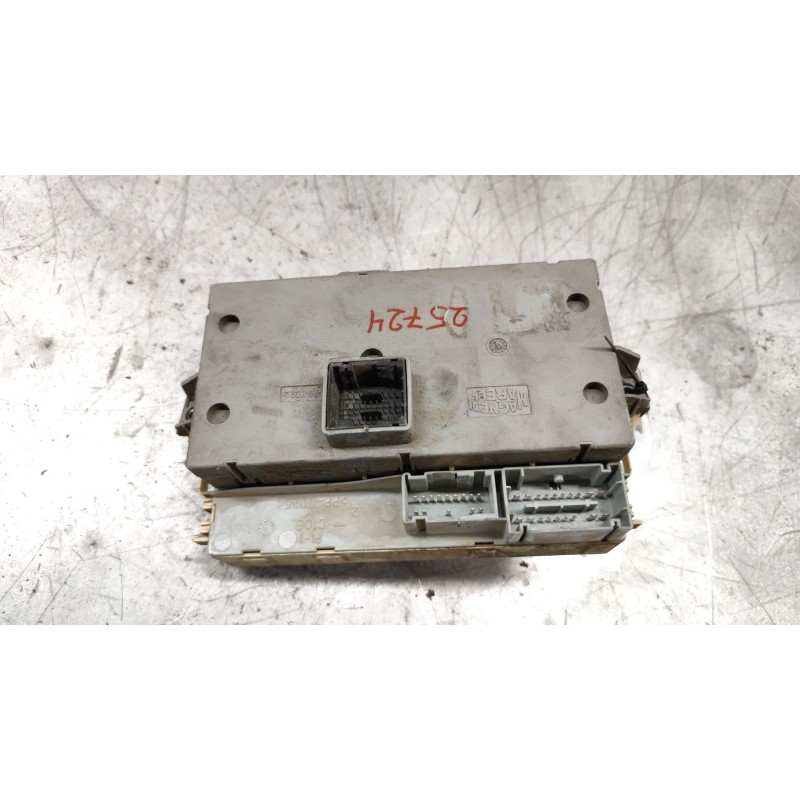Recambio de caja reles / fusibles para citroën jumper iii furgoneta 2.2 hdi 100 referencia OEM IAM PA66GB15 - Blanco 2