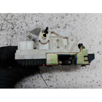 Recambio de cerradura puerta trasera izquierda para peugeot 406 berlina (s1/s2) stdt referencia OEM IAM   