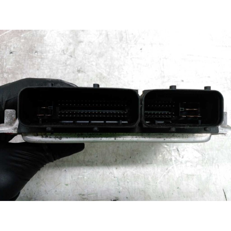 Recambio de centralita motor uce para volkswagen golf iv berlina (1j1) básico referencia OEM IAM  0281010126 BOSCH - Blanco 2