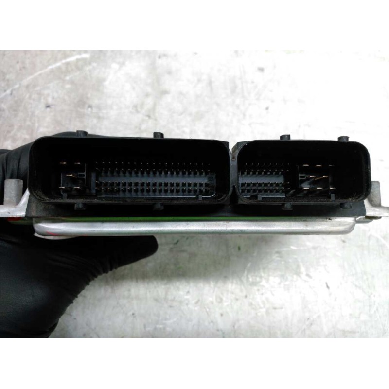 Recambio de centralita motor uce para seat leon (1m1) signo referencia OEM IAM 038906012FN 0281010686 BOSCH 3