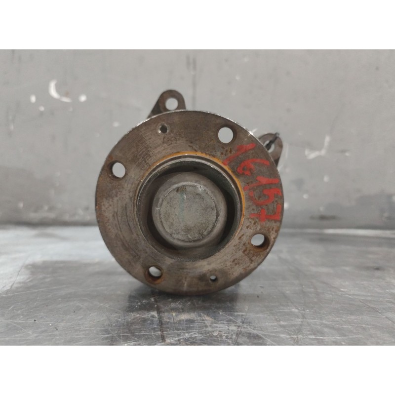 Recambio de buje trasero derecho para peugeot 307 (s1) xr referencia OEM IAM   