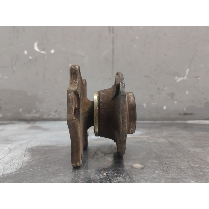 Recambio de buje trasero derecho para peugeot 307 (s1) xr referencia OEM IAM 2