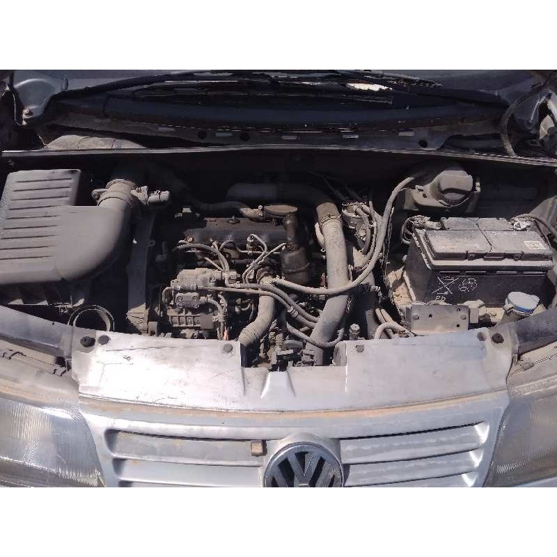 VOLKSWAGEN SHARAN (7M8)
