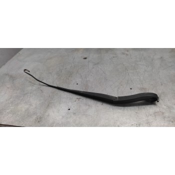 BRAZO LIMPIA DELANTERO IZQUIERDO 