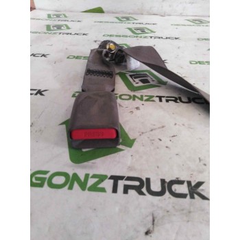 Recambio de cinturon seguridad delantero para renault maxity fg 150.35/45 referencia OEM IAM  PARTE CENTRAL 