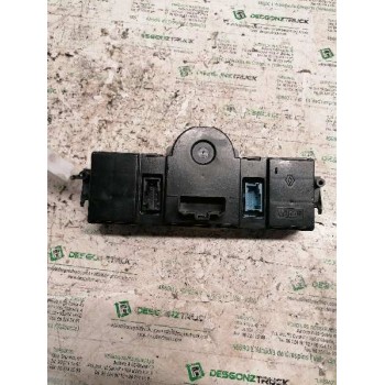 Recambio de mando climatizador para renault megane ii berlina 5p referencia OEM IAM 8200312940  