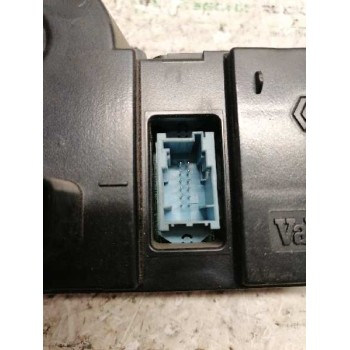 Recambio de mando climatizador para renault megane ii berlina 5p referencia OEM IAM 8200312940  
