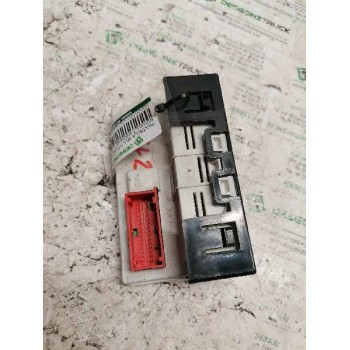 Recambio de pantalla multifuncion para renault megane ii berlina 5p referencia OEM IAM 8200107839 216764970 
