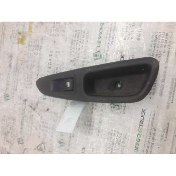 MANDO ELEVALUNAS TRASERO DERECHO 96573850XT 4 PINS 