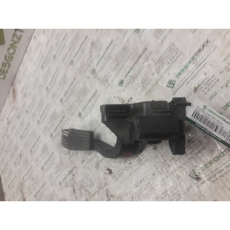 Recambio de potenciometro pedal para opel corsa d catch me referencia OEM IAM 55702020 6 PINS - Blanco 2