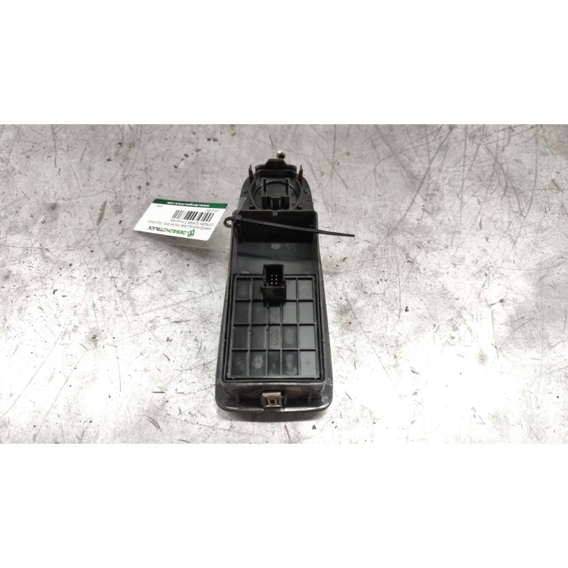 Recambio de mando elevalunas delantero izquierdo para citroën jumper iii furgoneta 2.2 hdi 100 referencia OEM IAM B569 - Blanco 2