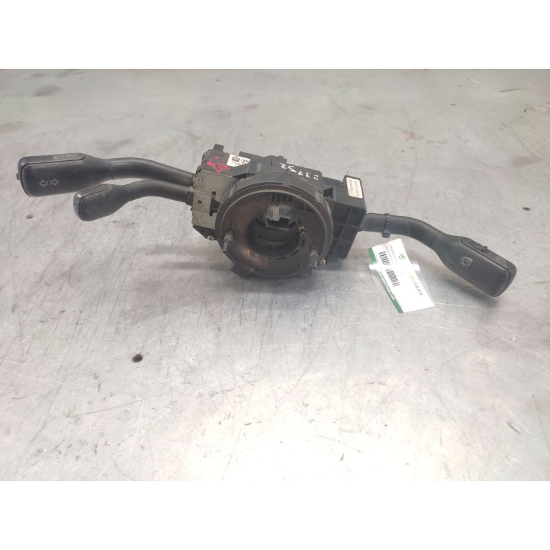 Recambio de mando multifuncion para audi a4 berlina (b5) 1.8 referencia OEM IAM 4B0953513D  8D0953503A